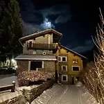 Costa Di Charme Apartment