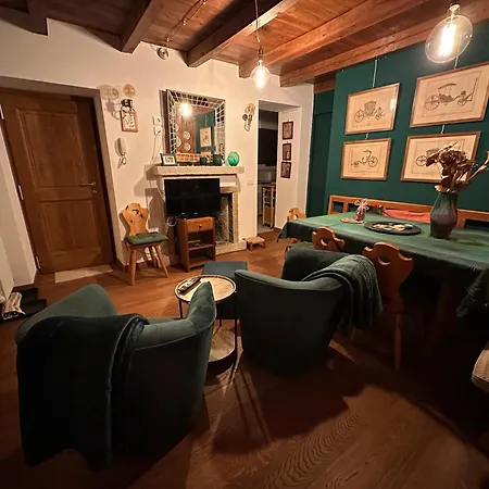 Costa Di Charme 코네