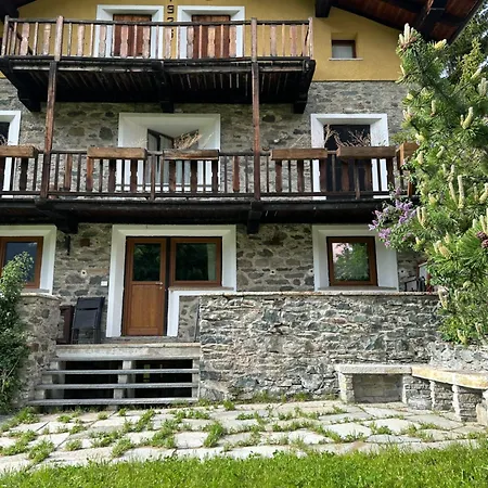 Costa Di Charme Appartement